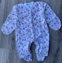 Чоловічок "Футболіст" білий, хлопчик 0-3-6 місяців