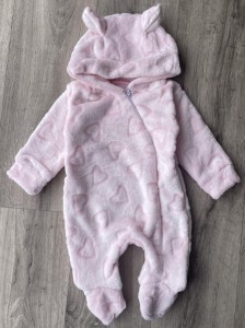 Человечек "Серця" рожевий, дівчинка 0-3 місяців