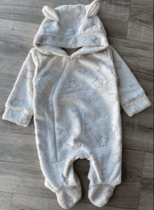 Чоловічок "Зірочки" бежевий, унісекс 0-3-6-9 місяців