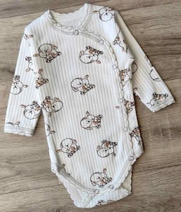 Боді "Зайчики" молочний, унісекс 0-3-6-9 місяців
