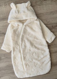 Кокон «Сердечки » молочний, дівчинка 0-3 місяців