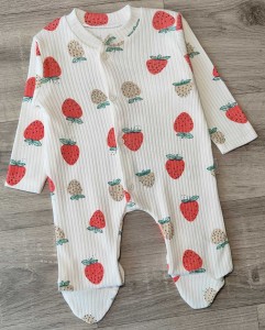 Человечек «Клубника» белый, девочка 0-3-6 месяцев