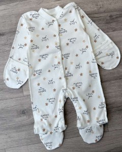 Человечек ''Loves" белый, унисекс 0-3 месяцев