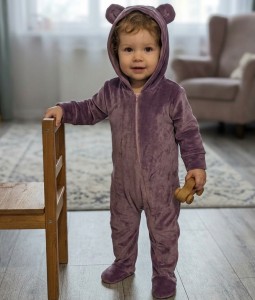 Человечек "Онднотонный" фиолетовый, девочка 3-6-9 месяцев