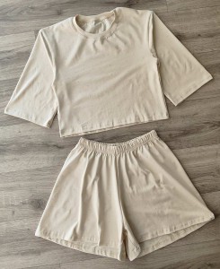 Костюм «Стразы» бежевый, девочка 10-11-12-13 лет