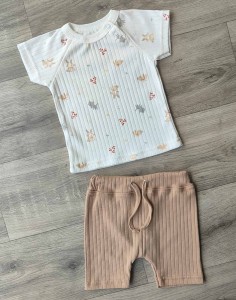 Костюм «Зайка+вишенка» молочный, унисекс 3-6-9 месяцев